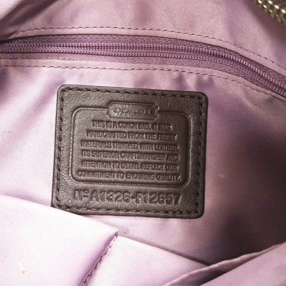 [Coach] Brown Medium Signature Zoe Hobo - Picture 4 of 8